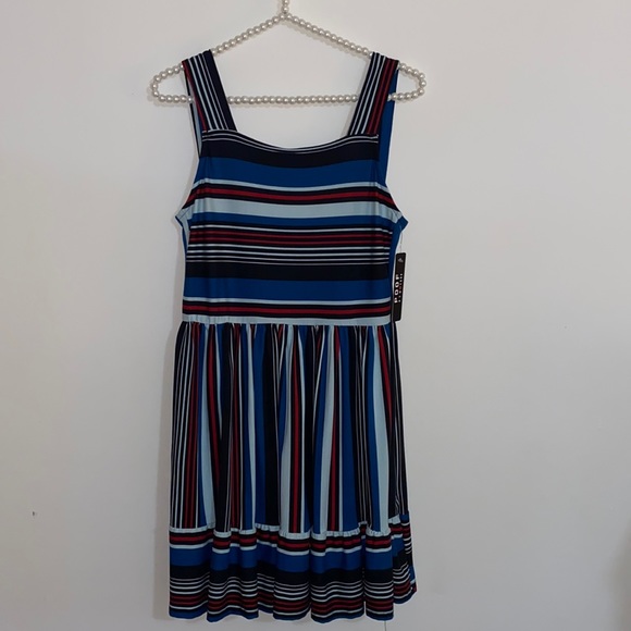 Women’s POOF! New York Awesome Sundress ~ size S - Picture 1 of 5